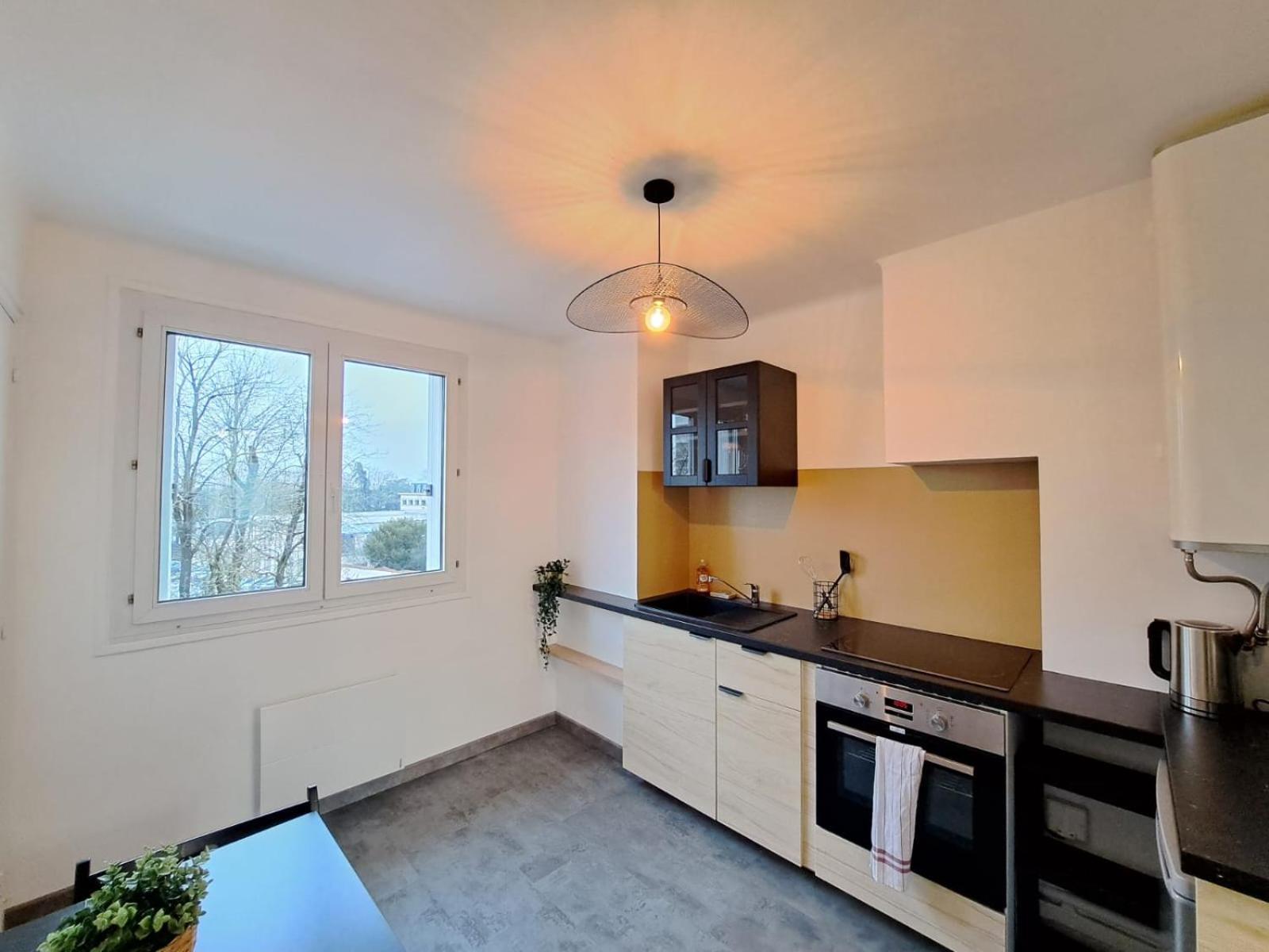 Appartement Cosy Au Coeur De 랭스 외부 사진